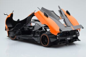 Pagani Zonda Cinque Laranja St Tropez Almost Real 1:18 850603001 Metal - imagem 7 de 8