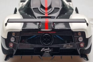 Pagani Zonda Cinque Branco Benny Almost Real 1:18 850601001 Metal - imagem 11 de 12