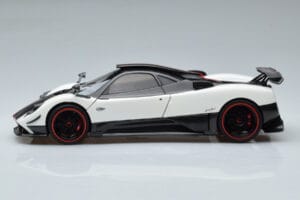 Pagani Zonda Cinque Branco Benny Almost Real 1:18 850601001 Metal - imagem 5 de 12