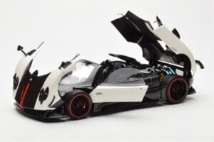 Pagani Zonda Cinque Roadster Branco Benny Almost Real 1:18 850611001 Metal - imagem 2 de 8
