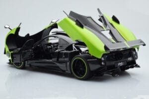 Pagani Zonda Cinque Verde Firenze Almost Real 1:18 850602001 Metal - imagem 6 de 15