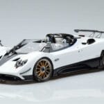 Pagani Zonda HP Barchetta Carbon Fiber Branco LCD 1:18 LCD18009 WH Metal
