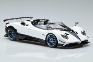 Pagani Zonda HP Barchetta Carbon Fiber Branco LCD 1:18 LCD18009-WH Metal - imagem 6 de 9