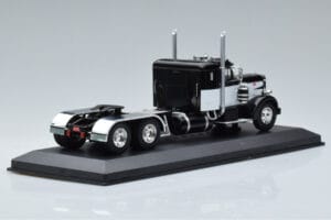 Peterbilt 350 Preto IXO 1:43 TR114 Metal - imagem 2 de 6