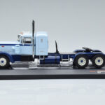 Peterbilt 350 Azul IXO 1:43 TR133 - image 3 of 6