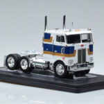 Peterbilt 352 H Branco IXO 1:43 TR078 - image 4 of 6