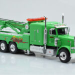 Peterbilt 359 Wrecker Road Service Verde IXO 1:43 - image 4 of 5