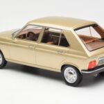 Peugeot 104 GR Bege Metalizado Norev 1:18 184904 - image 5 of 6
