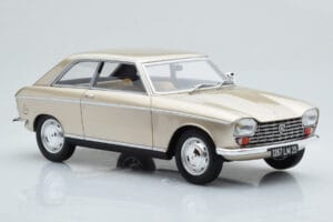 Peugeot 204 Coupe Bege Otto 1:18 OT1024 Resina - imagem 4 de 6