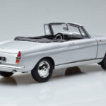 Peugeot 404 Cabriolet Prata Norev 1:18 - image 3 of 8