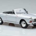 Peugeot 404 Cabriolet Prata Norev 1:18 - image 6 of 8