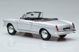 Peugeot 404 Cabriolet Prata Norev 1:18 184835 Metal - imagem 7 de 8