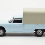 Peugeot 404 Pickup Bache Azul Pastel Otto 1:18 - image 3 of 6