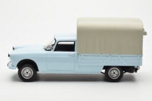 Peugeot 404 Pickup Bache Azul Pastel Otto 1:18 OT1036 Resina - imagem 3 de 6