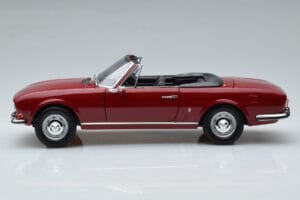 Peugeot 504 Cabriolet Vermelho Norev 1:18 184818 Metal - imagem 5 de 8