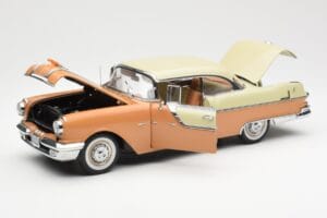 Pontiac Star Chief Hardtop Vermelho Branco Sun Star 1:18 5043 Metal - imagem 2 de 8