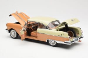 Pontiac Star Chief Hardtop Vermelho Branco Sun Star 1:18 5043 Metal - imagem 5 de 8