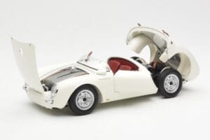 Porsche 550 Spyder Edição 70 Anos Branco Schuco 1:18 450033300 Metal - imagem 2 de 8