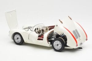 Porsche 550 Spyder Edição 70 Anos Branco Schuco 1:18 450033300 Metal - imagem 5 de 8