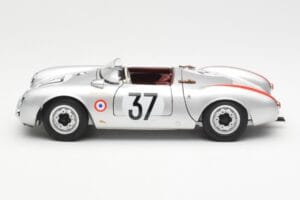 Porsche 550 RS Spyder #37 H. Polensky / R. von Frankenberg 24 Hours of Le Mans 1955 Schuco 1:18 450033400 Metal - imagem 4 de 8