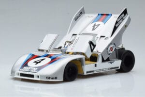 Porsche 908/03 #4 V. Elford / G. Larrousse 1000km Nurburgring 1971 AUTOart 1:18 87181 Metal - imagem 2 de 8