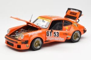 Porsche 911 934 Jagermeister 1977 Schuco 1:18 450033500 Metal - imagem 2 de 8