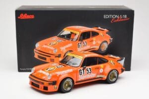 Porsche 911 934 Jagermeister 1977 Schuco 1:18 450033500 Metal - imagem 8 de 8