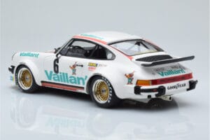 Porsche 911 934 Vaillant #6 B. Wollek Norisring EGT 1976 Minichamps 1:18 155766496 Metal - imagem 5 de 6