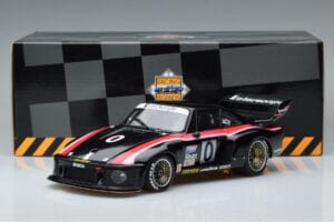 Porsche 935 Turbo 24 Hours of Daytona 1979 Exoto 1:18 19103 Metal - imagem 7 de 7