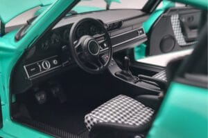 Porsche 911 964 RUF SCR Pearl Mint Verde Almost Real 1:18 880206 Metal - imagem 8 de 10
