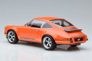 Porsche 911 964 Singer Laranja Edição Especial GT Spirit 1:18 ZM049 Resina - imagem 5 de 6