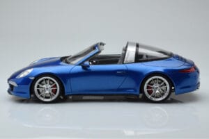 Porsche 911 991 4S Targa Azul GT Spirit 1:18 GT037 Resina - imagem 3 de 5