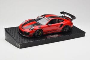 Porsche 911 GT2 RS 991 MR Manthey Racing Nordschleife Record Minichamps 1:18 MR-911-GT2RS-1803 Metal - imagem 2 de 6