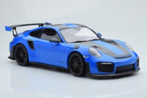 Porsche 911 GT2 RS 991.2 Weissach Package Azul Jantes de Magnésio Pretas Minichamps 1:18 153068316 Metal - imagem 4 de 6