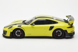 Porsche 911 991.2 GT2 RS Verde Claro Com Jantes De Magnésio Pretas Minichamps 1:18 155068300 Metal - imagem 3 de 6