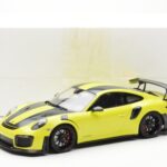 Porsche 911 991.2 GT2 RS Verde Claro Com Jantes De Magnésio Pretas Minichamps 1:18 - image 6 of 6