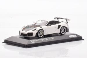 Porsche 911 991.2 GT2 RS Branco Minichamps 1:43 CA04318004 Metal - imagem 2 de 4
