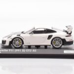 Porsche 911 991.2 GT2 RS Branco Minichamps 1:43