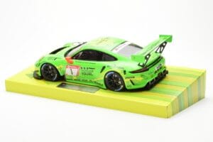 Porsche 911 991.2 GT3 R #1 Manthey Racing 24 Hours Nurburgring 2019 Minichamps 1:18 MG-M-911-19-1801 Metal - imagem 5 de 6