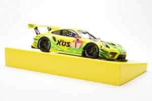 Porsche 911 991.2 GT3 R #1 Manthey Racing 24 Hours Nurburgring 2022 Minichamps 1:18 MG-M-911-24H-22-1801 Metal - imagem 4 de 6