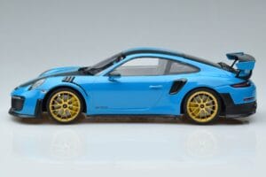 Porsche 911 991.2 GT3 RS Weissach Package Miami Azul Jantes Douradas Minichamps 1:18 153068310 Metal - imagem 3 de 6