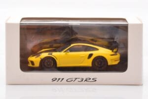 Porsche 911 991.2 GT3 RS Amarelo Minichamps 1:43 WAX02020085 Metal - imagem 4 de 4