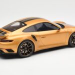Porsche 911 991.2 Turbo S Exclusive Dourado GT Spirit 1:18 GT444 - image 2 of 6