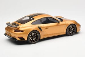 Porsche 911 991.2 Turbo S Exclusive Dourado GT Spirit 1:18 GT444 Resina - imagem 2 de 6