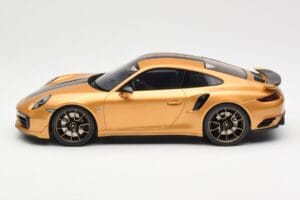Porsche 911 991.2 Turbo S Exclusive Dourado GT Spirit 1:18 GT444 Resina - imagem 3 de 6