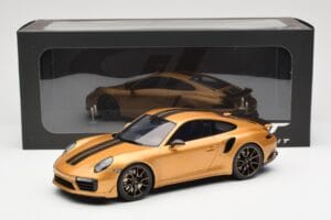 Porsche 911 991.2 Turbo S Exclusive Dourado GT Spirit 1:18 GT444 Resina - imagem 6 de 6