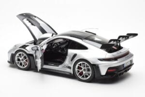 Porsche 911 992 GT3 Weissach Pack GT Prata Metálico Norev 1:18 187366 Metal - imagem 5 de 8