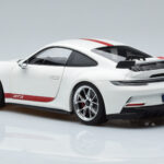 Porsche 911 992 GT3 Branco Norev 1:18 - image 6 of 7