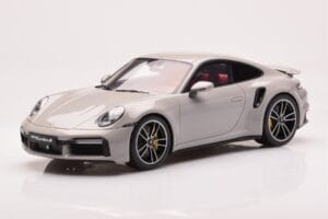Porsche 911 992 Turbo S Crayon Cinzento GT Spirit 1:18 GT431