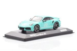 Porsche 911 992 Turbo S Mint Verde Minichamps 1:43 WAP0209070N003 Metal - imagem 2 de 4